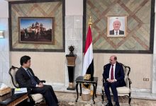 The Foreign Minister discusses strengthening bilateral cooperation with the Chinese Charge d'Affaires.