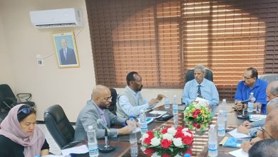The Governor of Lahij discusses humanitarian conditions in the province with the World Food Programme.