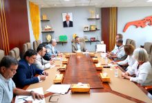The Minister of State and Governor of Aden emphasizes the need to shift from emergency aid to sustainable projects.
