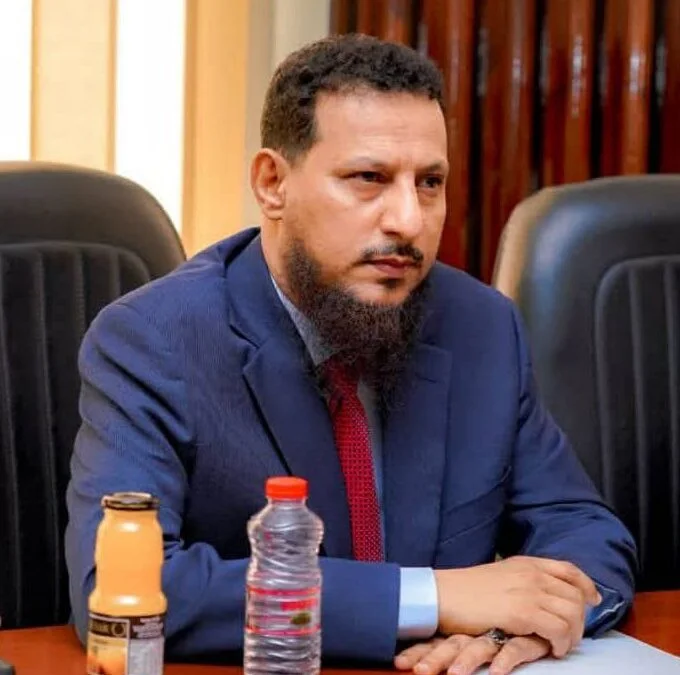 The Governor of Aden discusses strengthening cooperation and support for stability with the EU Ambassador.