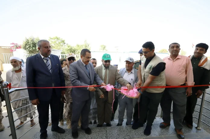 The Hajja governor inaugurates the dialysis unit at the Al-Jaada Health Center.
